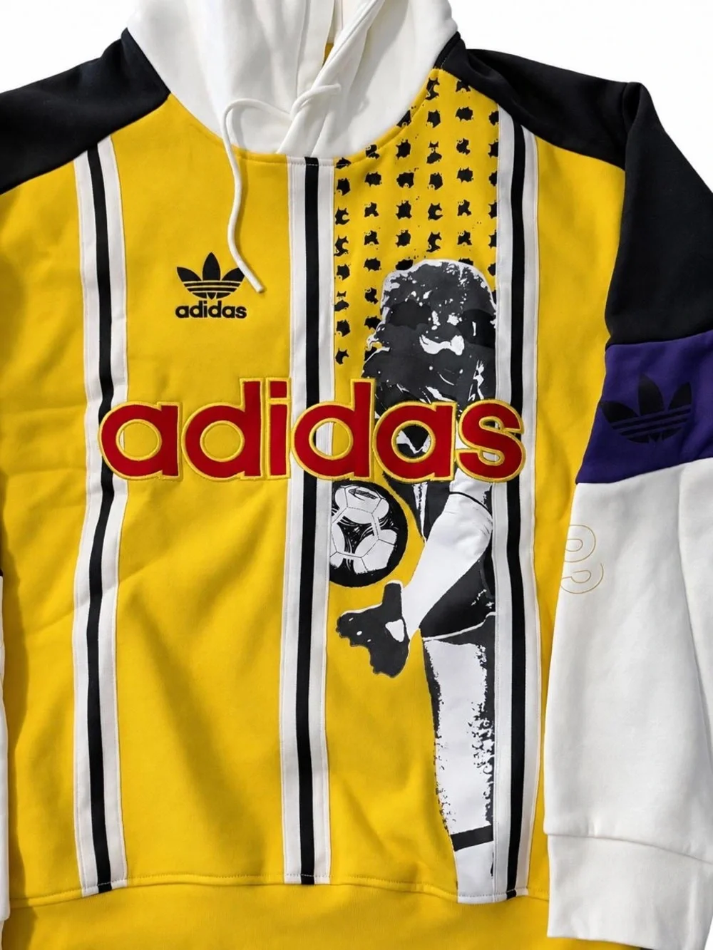 adidas Men’s Yellow, White & Black Graphic Zip-Up Hoodie